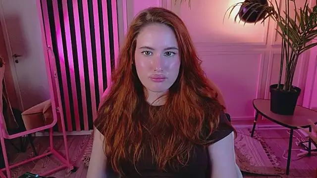 ChloeAster webcam
