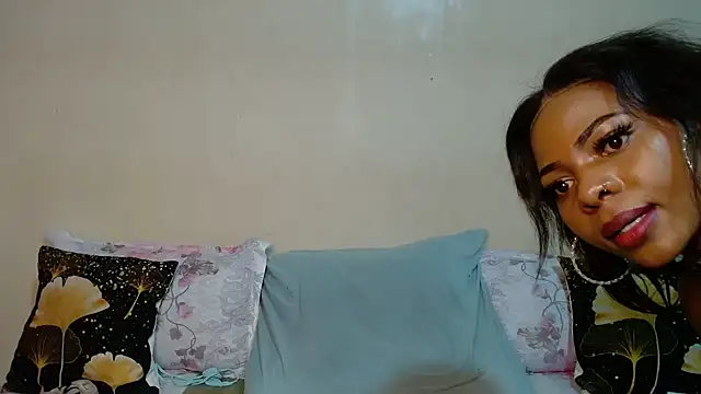 DiamondLuv29 webcam