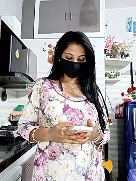 Kaur_Simran_01 webcam