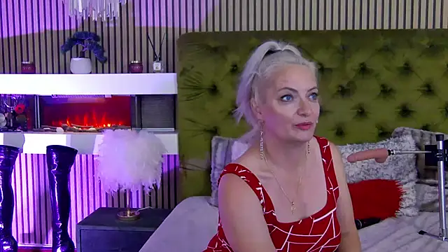 LadyTouch webcam