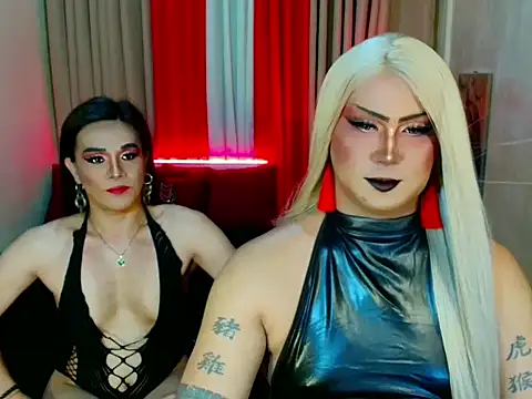 Wildest_Slave_Huntress webcam