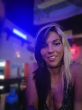 lil_jiggly webcam