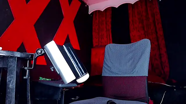 Mazeverie - Trans webcam sex chat