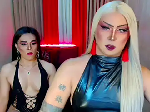 Wildest_Slave_Huntress webcam