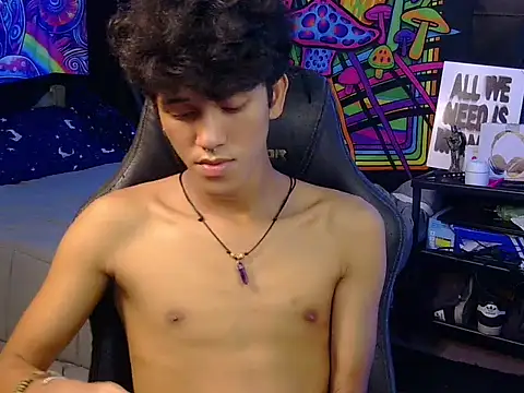 hugekenbigcock webcam