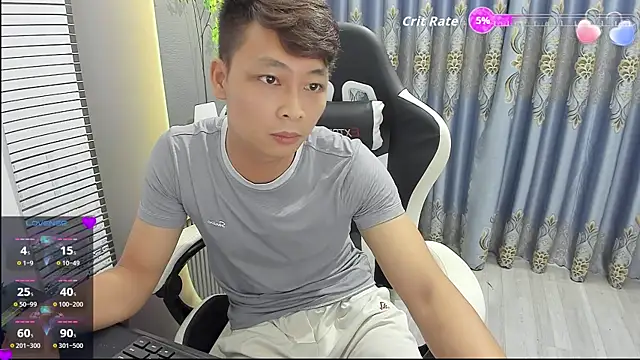 Naughty___asian webcam