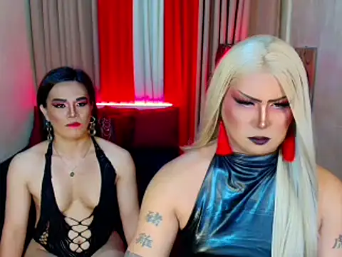 Wildest_Slave_Huntress webcam
