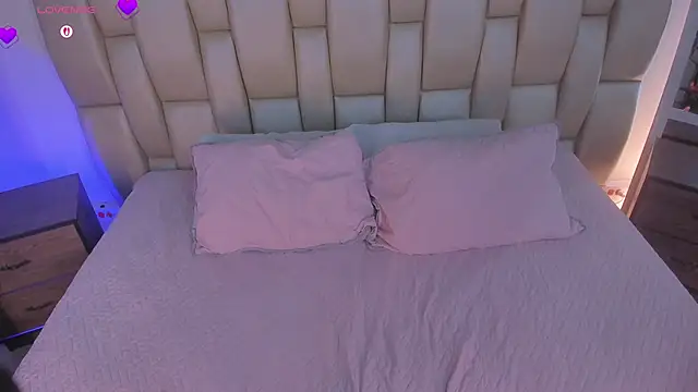 sweet--zoe - Sweet--Zoe's free webcam - UK Sex Cams