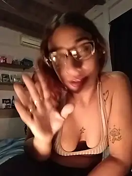 cata_bronw webcam
