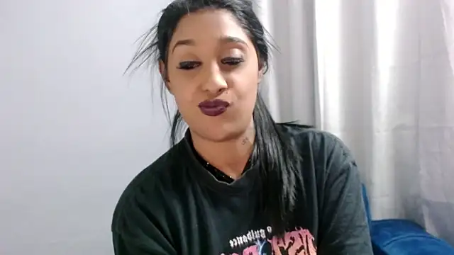 Lisaabrown_ webcam