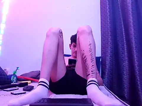 cheekyboyx webcam