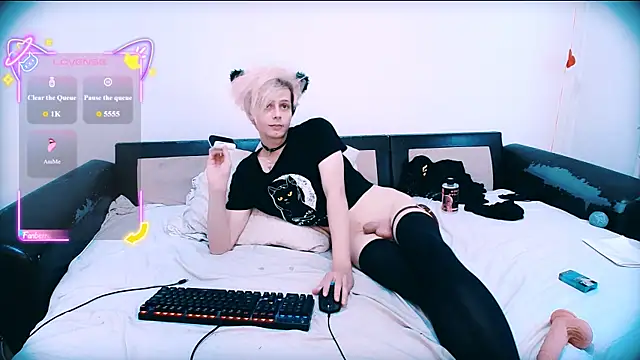 Littlepinkcat webcam