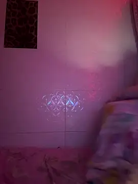 Kellomisyrose - Trans webcam sex chat