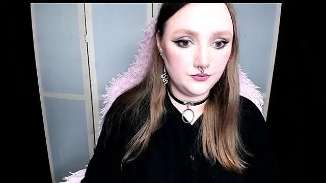 YourDyingBride live cam on StripChat