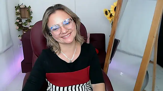 Ghada_milf webcam