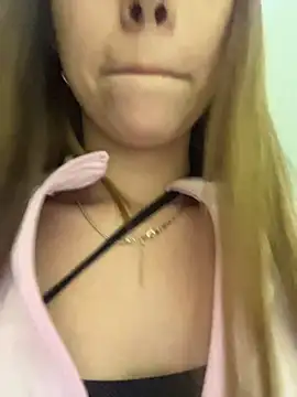 OneInAMillionXXxx webcam