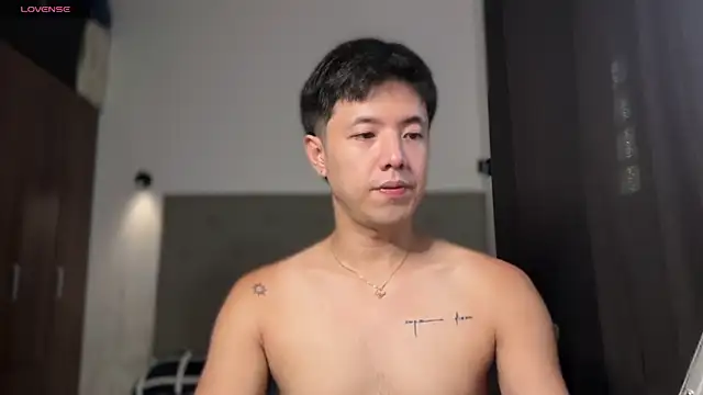 Addictiveboi webcam