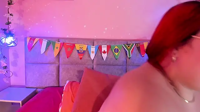 Lushi_Love webcam