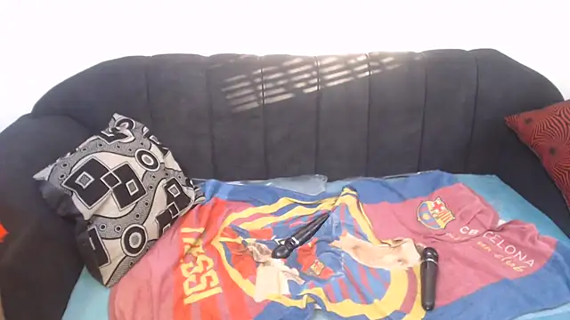 LaicyBrown76 webcam