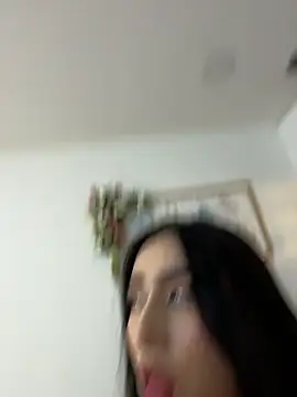 IvonneOwen webcam