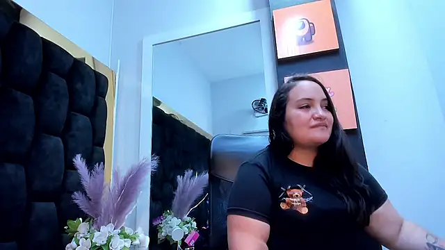MiaRouss69 webcam