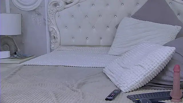 ViliannaBlack webcam