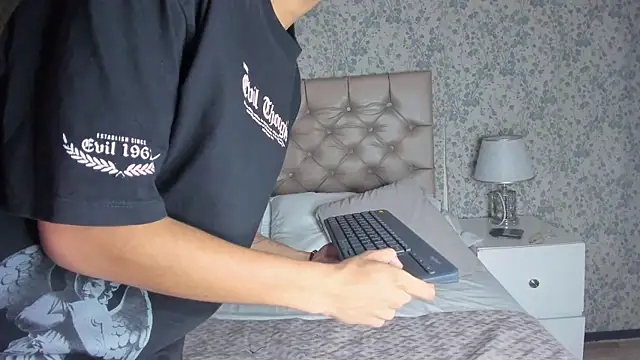 DannTaylor webcam