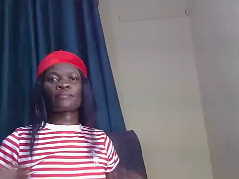 chocolate_peggy webcam