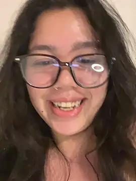 Xasianxbiggiexbabyxoxo444 webcam