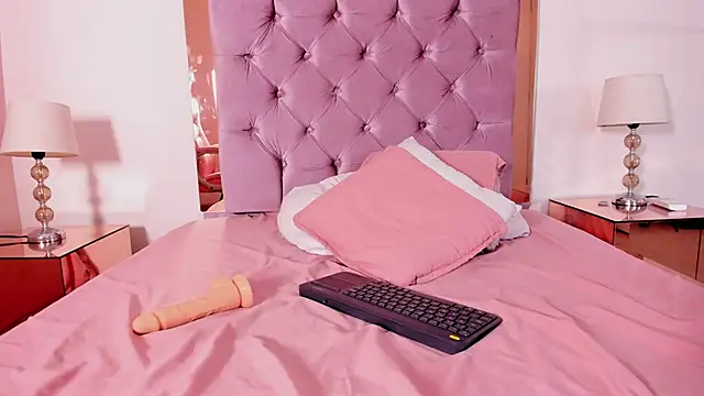 Kisha_Skye webcam