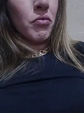 Luucy-Fer webcam