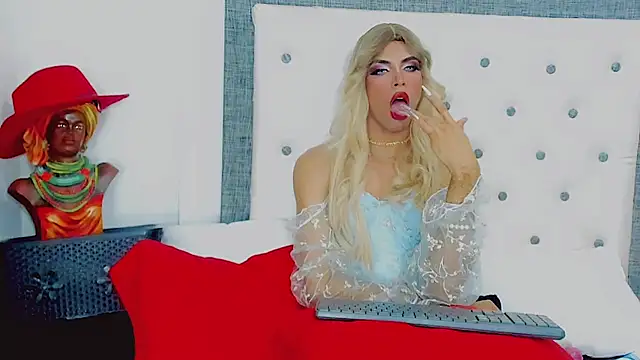 esmeraldasexycutee webcam