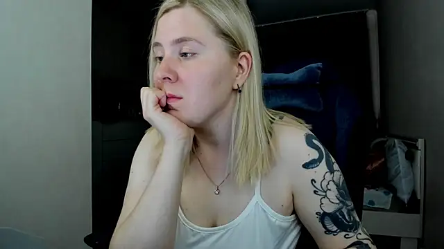 Olivia_Munk webcam