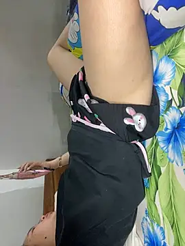 Almira6868 webcam