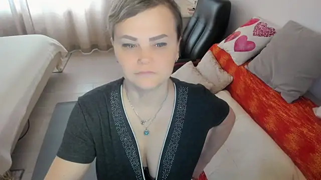 MildMature webcam