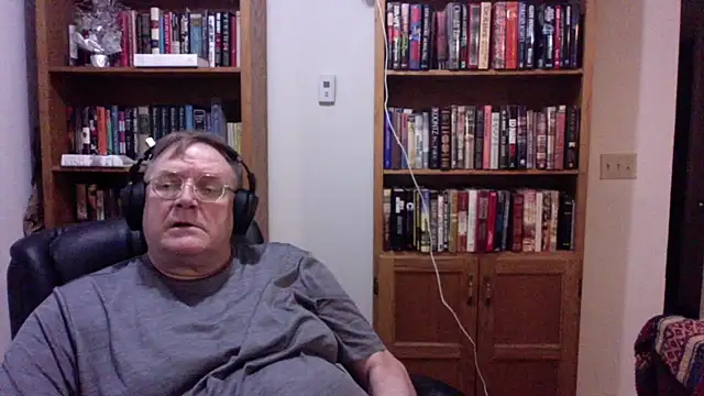 vinyl22@xh (M grandpa) - #american #bisexuals #brunettes #chunky #ejaculation #grandpas #hd #luxurious-privates #sissy #small-cock #white