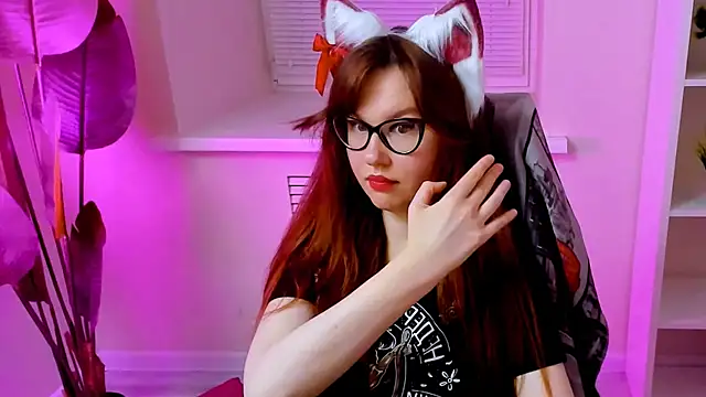 CarolGiggly webcam