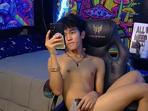 hugekenbigcock webcam