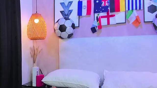 Piinksoul149 webcam