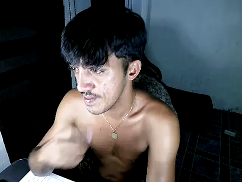 Spicy_RowyCam webcam