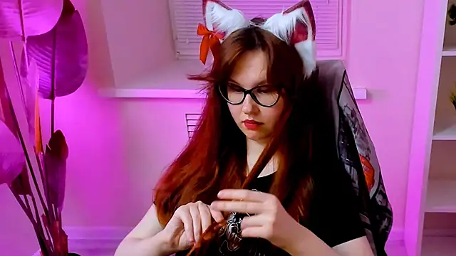 CarolGiggly webcam