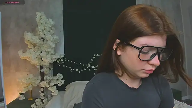 Nika_Jonson webcam