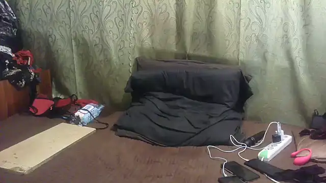 IngaQAce live cam on StripChat