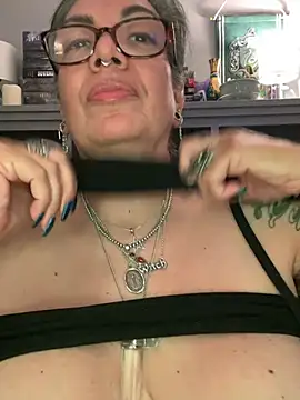 dieseldame1313 webcam