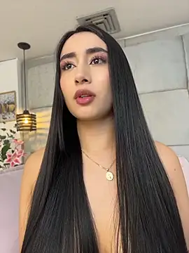 IvonneOwen webcam