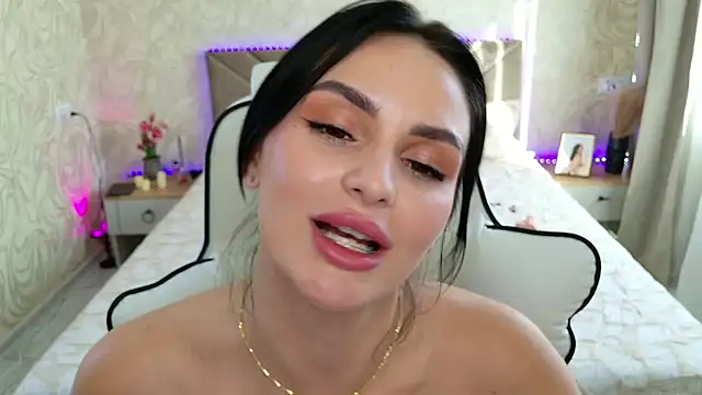 MilaaSweety webcam