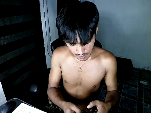 spicy_rowycam (M young) - Show Hard dick