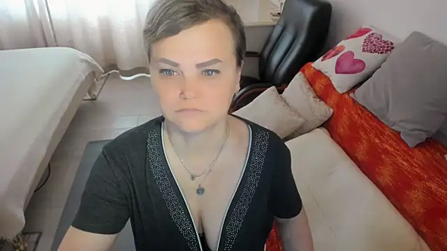 MildMature webcam