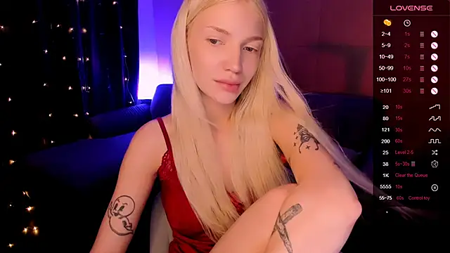AnyaTaylor_ webcam