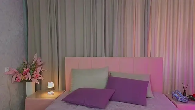 Ariana_Petite webcam